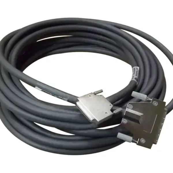 CABLE IBM SCSI CABLE LVD/SE VHDCI TO HD68 4,5M GREY - 19P005